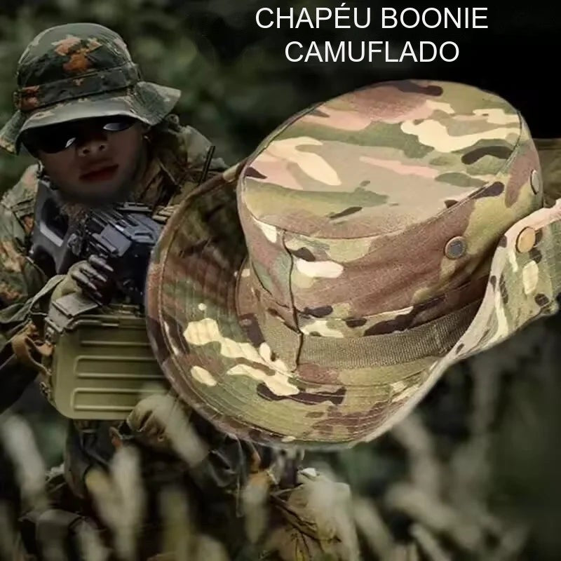 Chapéu Boonie Camuflado – estampa Multicam em uso com equipamento tático