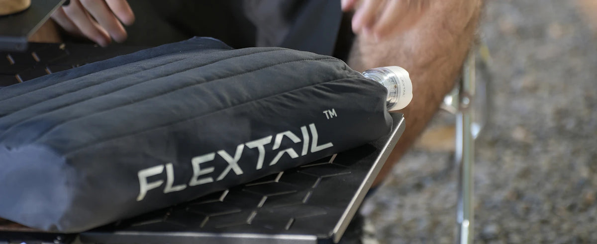 Bomba de Ar e Lanterna Flextail Tiny Pump 3X